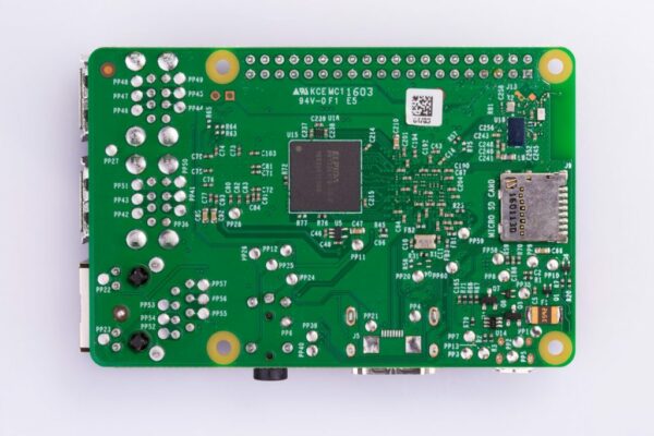 Raspberry Pi 3 Model B+ - Image 3
