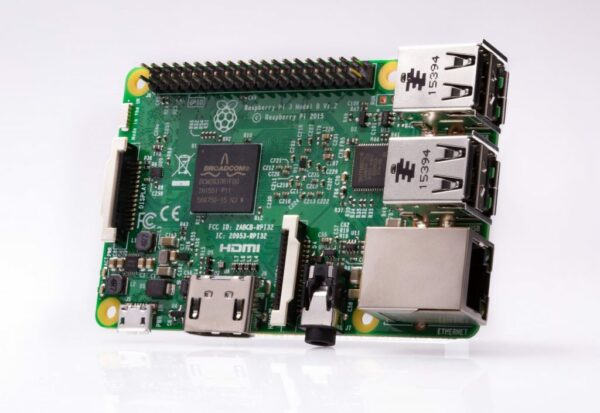 Raspberry Pi 3 Model B+ - Image 2