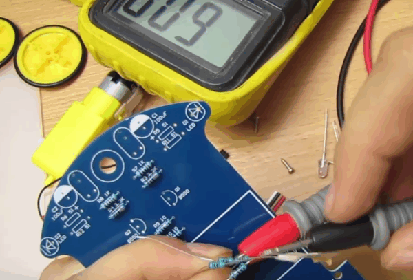 Intelligent Tracking Car DIY Soldering Learning (UNASSEMBLED) - Image 6